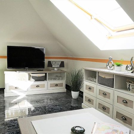 צינוביץ Ferienwohnung Claudia מראה חיצוני תמונה